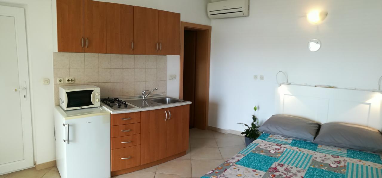 Apartments Oaza Regi 梅杜林 外观 照片